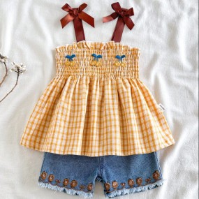 Vintaside Kids Babygirls Summer Blue & White Plaid Camisole Top And Denim Shorts Set, Fresh Countryside Style With Floral Embroidery Accents, Loose Fit, Suitable For Beach Vacation, Daily Wear, Park Outing